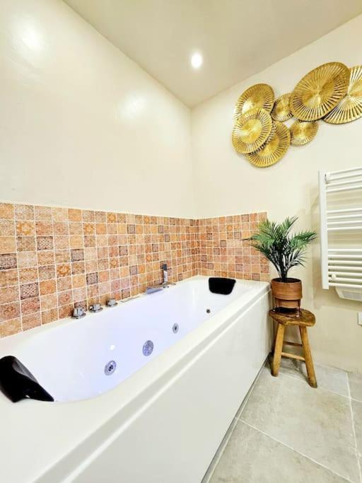 מרסיי Suite Orientale Du Vieux Port מראה חיצוני תמונה